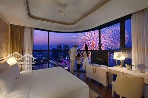 chính chủ gửi bán cắt lỗ 2 căn tại vinpearl đà nẵng view sông hàn ngắm pháo hoa,lợi nhuận 130tr/năm