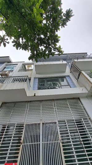 bán nhà doãn kế thiện phân lô, ô tô 84m, 3 tầng giá 17 tỷ 9