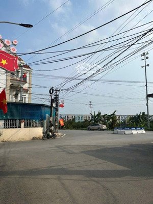 bán 52,8m2 nghĩa trụ, giáp vin ocp 2 đường thông 2 ô tô tránh nhau, tiềm năng tăng giá cao