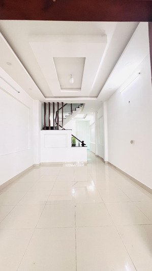 nhà khu dân cư đồng bộ dân trí - chính chủ chưa qua kinh doanh - mua ở rất thích hơp