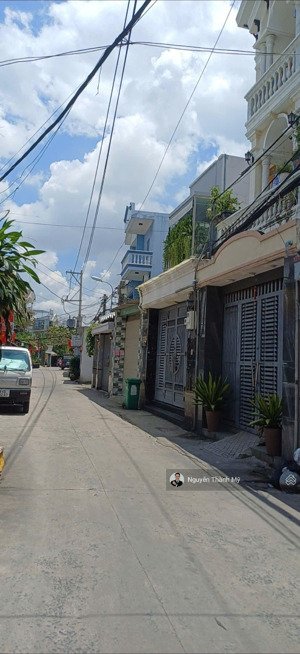 nhà c4 106m2 - đường 6m thông - ngay kdc an sương