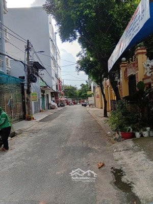 hiếm! hẻm xe tải tránh nhau 4x19,4m- ngay công viên bàu cát chỉ 9,9 tỷ tl