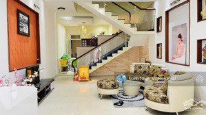 cần bán nhà phố trung tâm p2, đà lạt