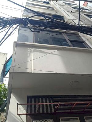 Mỹ Đình 35m2 5 tầng Lô góc, gần oto, sảnh toà Chung cư MHDI