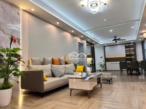 cam kết giá tốt nhất thị trường, hai bác cần bán căn 2 ngủ siêu rộng tại the garden mễ trì, sẵn sổ