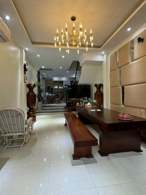 giảm mạnh bán căn nhà 4 tầng - đường thống nhất gần lê đức thọ - 4x16 vuông vức - shr