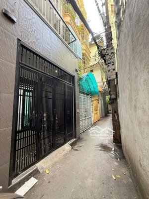 chung cư mi ni, 6 tầng thang máy, 25tr/tháng, vị trí đẹp, đông dân cư thuê nhà, gà đẻ trứng vàng