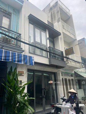 nhà đẹp lung linh hẻm nhựa xe hơi gò dầu. 4x10m=40m2. giá rẻ: 6.5 tỷ