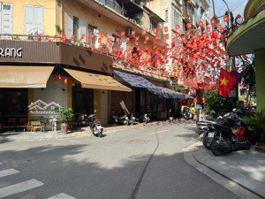 siêu phẩm phố cổ, nhà mới koong, 6 tầng thang máy, trung tân đống đa, gần ô tô, gần văn miếu..