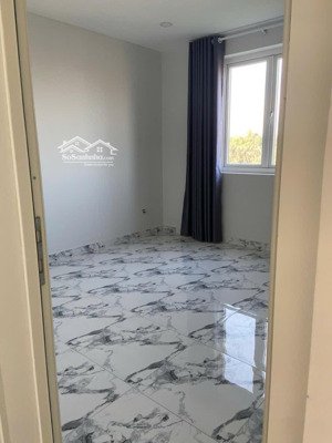 cho thuê biệt thự dragon village, 10,4 triệu vnd, 105m2, 3pn, 3 tầng, đầy đủ nội thất ở quận 9