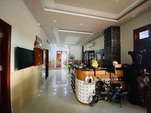 khách sạn 5 tầng mặt tiền ngay hoàng hữu nam-32 phòng-ngang 8-dtcn 338m2