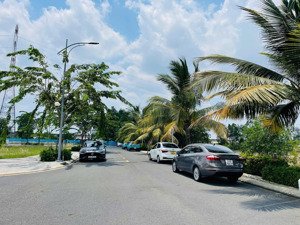 đất thổ cư 90m2 , đất cao ráo không ngập nước, sổ hồng riêng, bao thuế phí. lh 