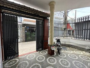 bán biệt thự mini góc 2 mặt tiền ngay gần bv q12