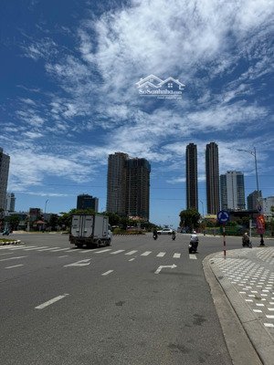 chính chủ bán gấp đất 85 thủ khoa huân, quận sơn trà. dt 167m2. lh cường đất biển