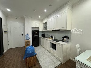 cho thuê căn hộ r2 sunshine riverside phú thượng đủ đồ