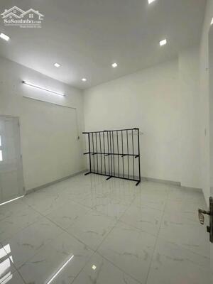 Cho thuê nhà mặt tiền đường nguyễn du, gần bến ninh kiều