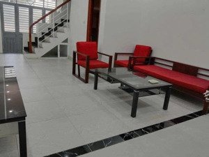 ngoc thụy .46m .5 tầng .giá 15,5 triêu lh xem nhà (zl) cho thuê nhà nguyên căn