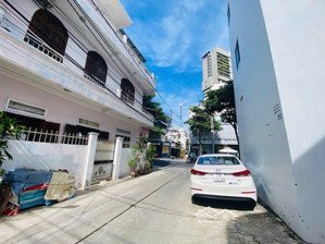 hạ giá bán đất tặng nhà cấp 4, gần biển, hẻm nguyễn thiện thuật, trung tâm nha trang, khánh hòa.