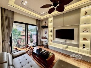 cần bán gấp nhà chính chủ dt 47m2 tại ngọc thụy, long biên