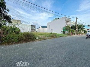 bán đất 800tr/120m2 ngay chợ trà cổ đ. 5, x. bình minh - trảng bom - đồng nai, thổ cư 100% shr.