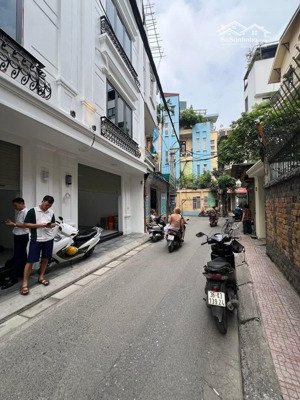 hiếm! đội nhân: nhà lô góc 7 tầng thang máy - mt 4.8m, ô tô tránh, gara, kinh doanh chỉ 19 tỷ