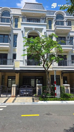 cần bán căn nhà phố classia khang điền - sổ sẵn, 5x18 giá 18,9tỷ.