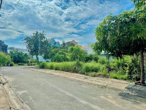 cần ra gấp đất mtđ đồng khởi, bình đại, bến tre. 500tr/120m2, ngay bến đò bình thắng, thổ cư 100%