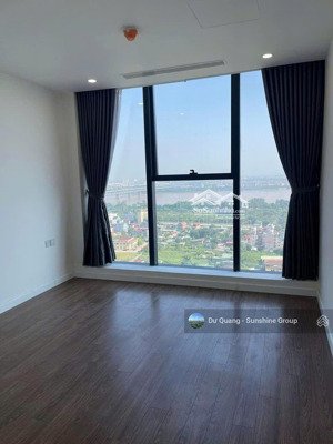 cho thuê căn hộ sunshine city có sẵn- căn 2 ngủ -14tr/ tháng, 3 ngủ -16tr/ tháng. 