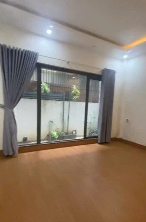 cho thuê nhà riêng 3pn, 2wc, 160m2, giá thỏa thuận tại chính gián, thanh khê, đà nẵng view đẹp hot!