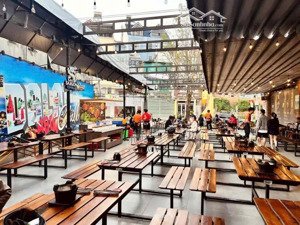 siêu phẩm phố trần quang diệu 150m2 x 2 tầng, mặt tiền 8m. gọi em ngay kẻo bỏ lỡ mặt bằng đẹp