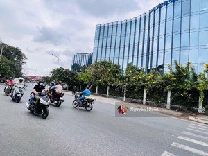 gần vành đai 2 - dt khủng 247.7m2 siêu hiếm - xây chdv, biệt thự, tách 2 lô đẹp