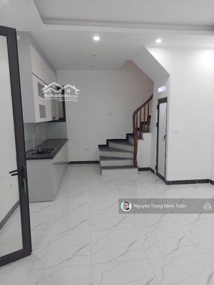 bán nhà cổ điển a tứ hiệp 40m2 6 tầng, mới kính koong, 5,8 tỷ 