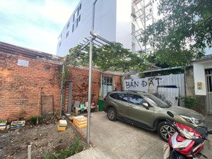 bán đát 100 m2 ( 6,5 x 17 ) , hxh 10m , giá 12 tỷ , cacghs đại học văn lang 500 m