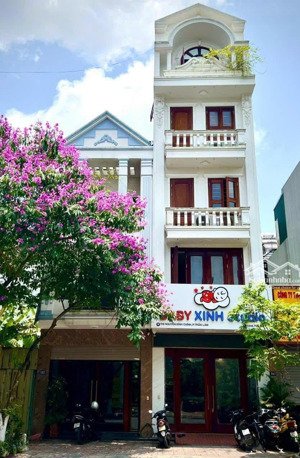 duy nhất bán nhà 5 tầng có thiết kế thang máy, nhà mới mặt đường nguyễn đình chính, trần lãm, tb