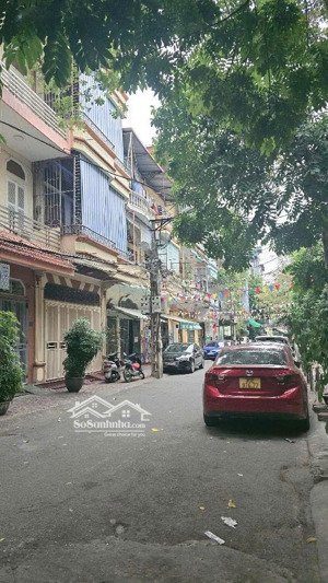 siêu phẩm - 52m2 - 12,5 tỷ - 7 tầng thang máy - hoàng quốc việt - vừa ở vừa cho thuê - sát phố