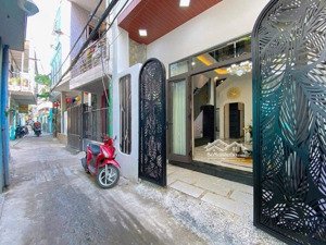 bán gấp nhà riêng tại hoàng diệu, 4,65 tỷ, 50m2, 3pn, 4wc, đà nẵng