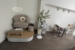 hạ 500tr. chủ nhiệt bán nhà mặt tiền lê văn sỹ. tân bình. 5 tầng. 10,5 tỷ