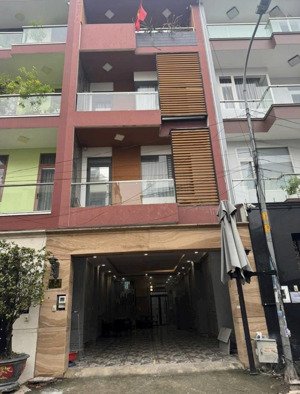 tôi cần bán gấp nhà đ. văn cao, tân phú. giá 4tỷ650/ 76m2.1trệt,3lầu. sổ hồng riêng công chứng ngay