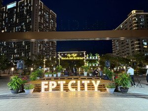 cần bán căn hộ fpt plaza 3 hòa hải, ngũ hành sơn, 2pn, 2wc giá tốt