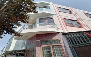 bán nhà phố 3 lầu góc 2 mặt tiền hxh 1135 huỳnh tấn phát, quận 7. giá: 8 tỷ tl. diện tích 5x17m