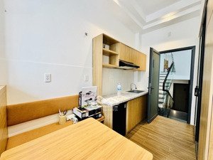 bán nhà 93m giá 10.95 tỷ cách đường nguyễn văn đậu vài mét