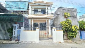 nhà 2 tầng sổ hoàn công cách biển 400m hẻm xe hơi đường củ chi tp nha trang