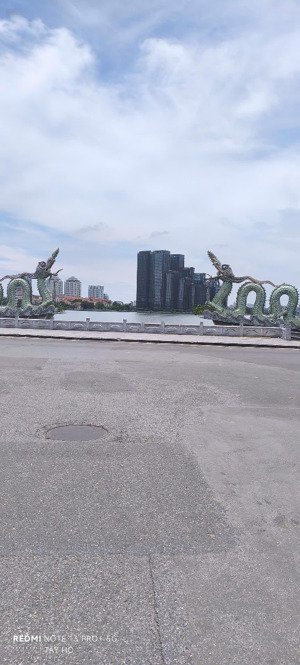 bán nhà 6t dt 35m2 mt 4m nhà 2 mặt thoáng ngay phố đi bộ trịnh công sơn và lotte tây hồ. giá: 9.5tỷ