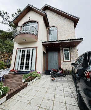 bán villa nam hồ đà lạt 11,5tỷ nhà mới xây dựng kiên cố