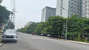 bán đất lô góc ngang 8m, góc đường gần tô vĩnh diện, làng đh, đông hoà,dĩ an chỉ hơn 5tỷ