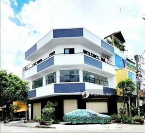 góc 2 mặt tiền ngang 12m - sử dụng hơn 600m2 - số 5 hoàng hoa thám, quận tân bình