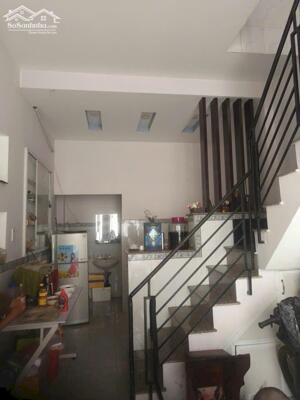 Đường 185,Phước Long B. Giá chỉ có 3.5 tỷ