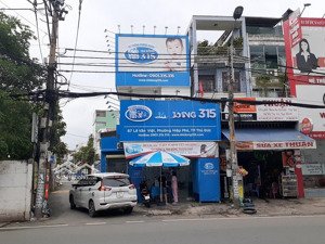 siêu hot mt phạm văn chiêu 6x23m nhà cấp 4. giá đầu tư 12.9 tỷ.