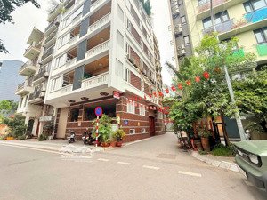 bán nhà mặt phố võng thị, 220m2, 9 tầng, mặt tiền 12.9m, dòng tiền 2.4 tỷ/năm, gần hồ tây