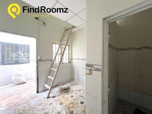 dãy trọ truyền thống mới xây gần chợ cầu, công viên phần mềm quang trung